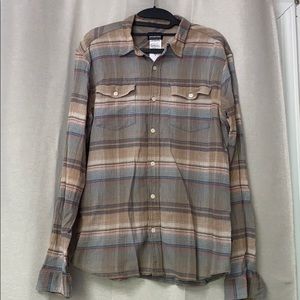 Patagonia Men’s Button up